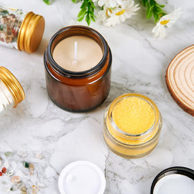 11 Hoa Kinh airtight glass jar closeup shows leak proof seal for liquids