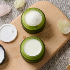 11 Hoa Kinh multi-purpose jars suitable for lip scrubs, body butter, bath salts, and lotions
