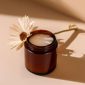 11 Hoa Kinh portable 4oz glass jar ideal for travel, cosmetics, or samples.