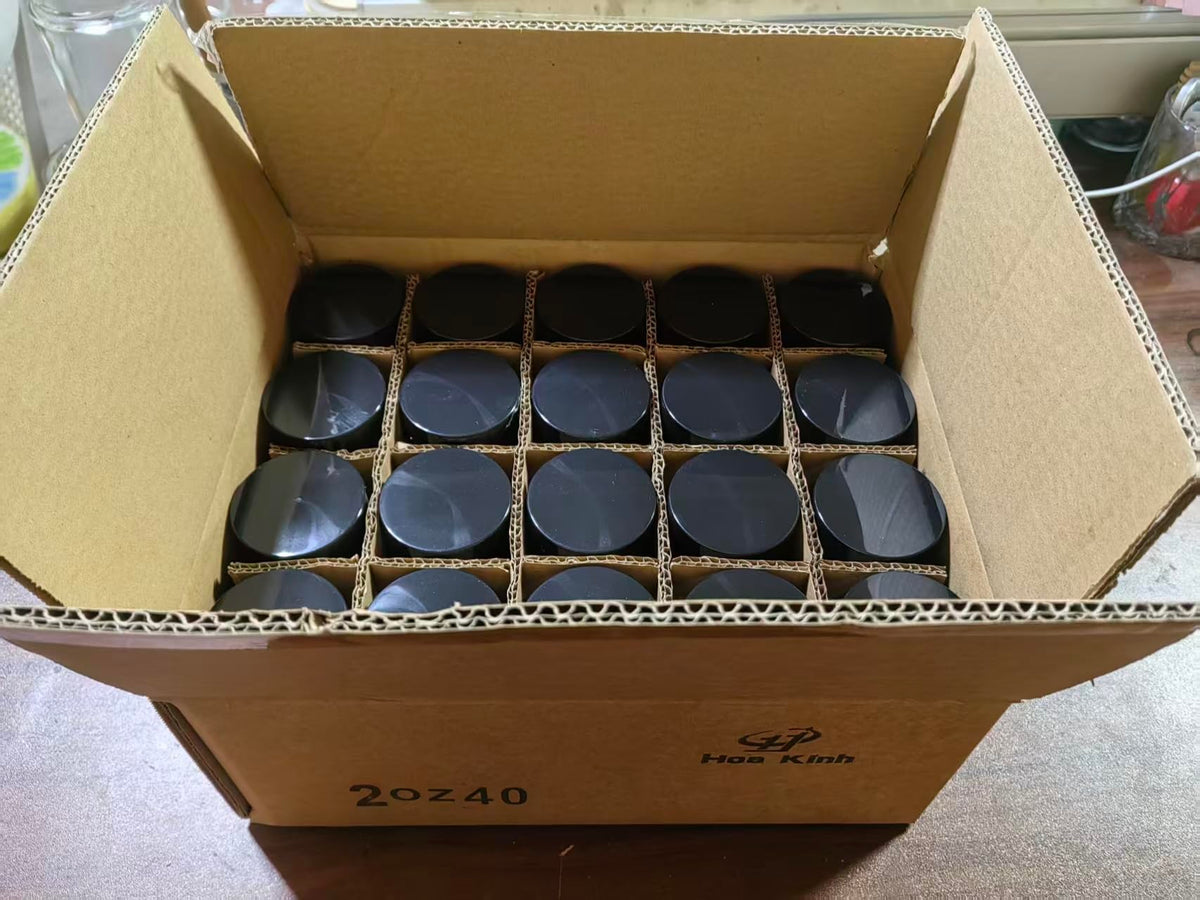 11 Hoa Kinh UV-shielding brown glass preserves product quality