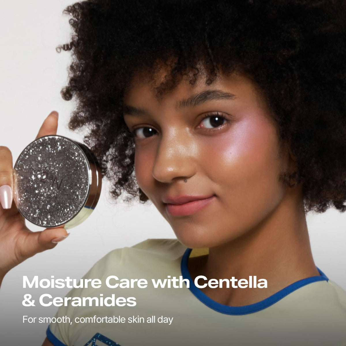 2aN Gleaming Tension Cushion Pact puff closeup highlights hygienic, precise application with rubycell puff.