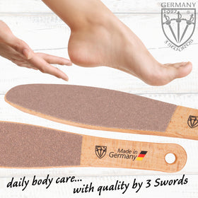 3 Swords Germany ergonomic wooden handle for comfortable grip