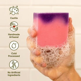 360Feel Floral Bar Soap Set hydrangea focus adds fresh notes to your shower.