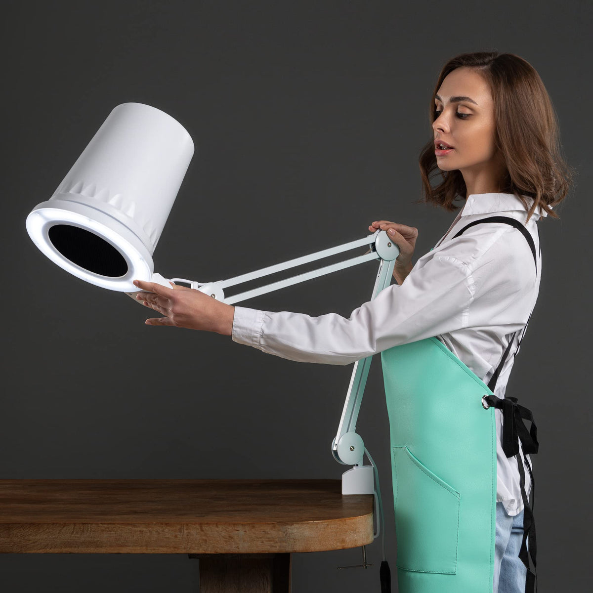 4BLANC Alize powerful vacuum with cyclone-inspired airflow for efficient dust capture.