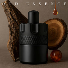 A Center Azura Noir Intense gift box ready for gifting