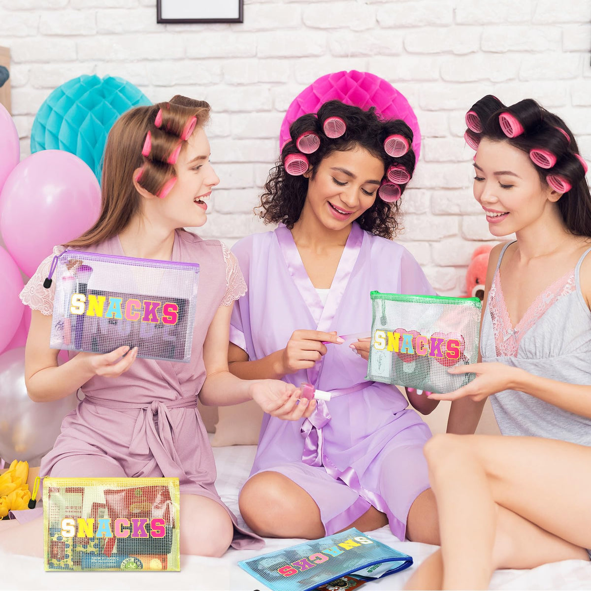Abbylike multi-color set fits toiletries, cosmetics, snacks, and more.