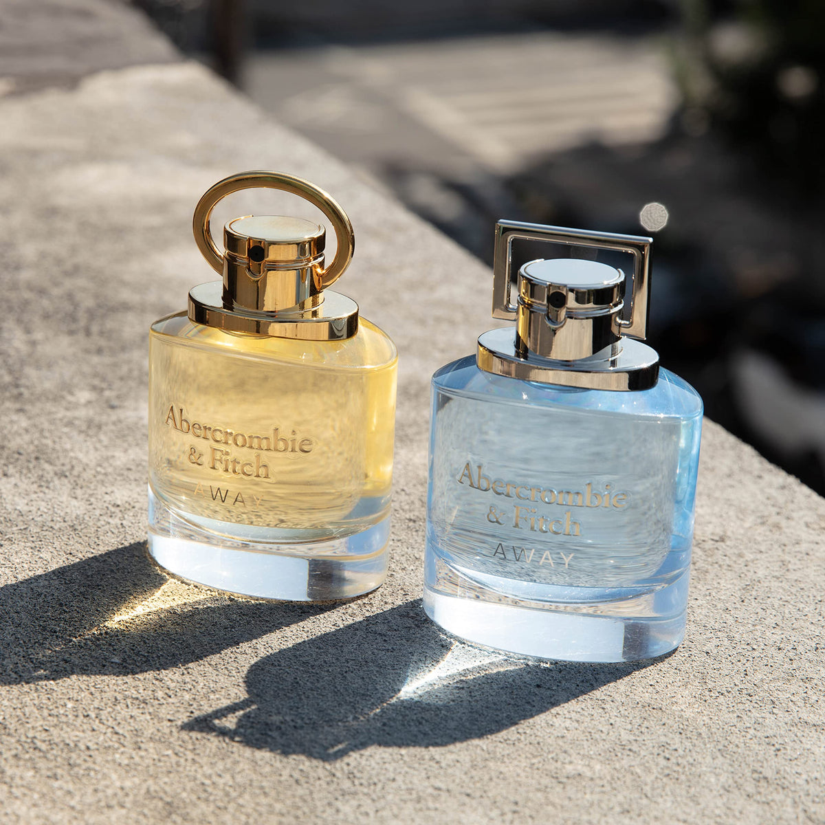 Abercrombie & Fitch Away spray nozzle in action, smooth diffusion for balance