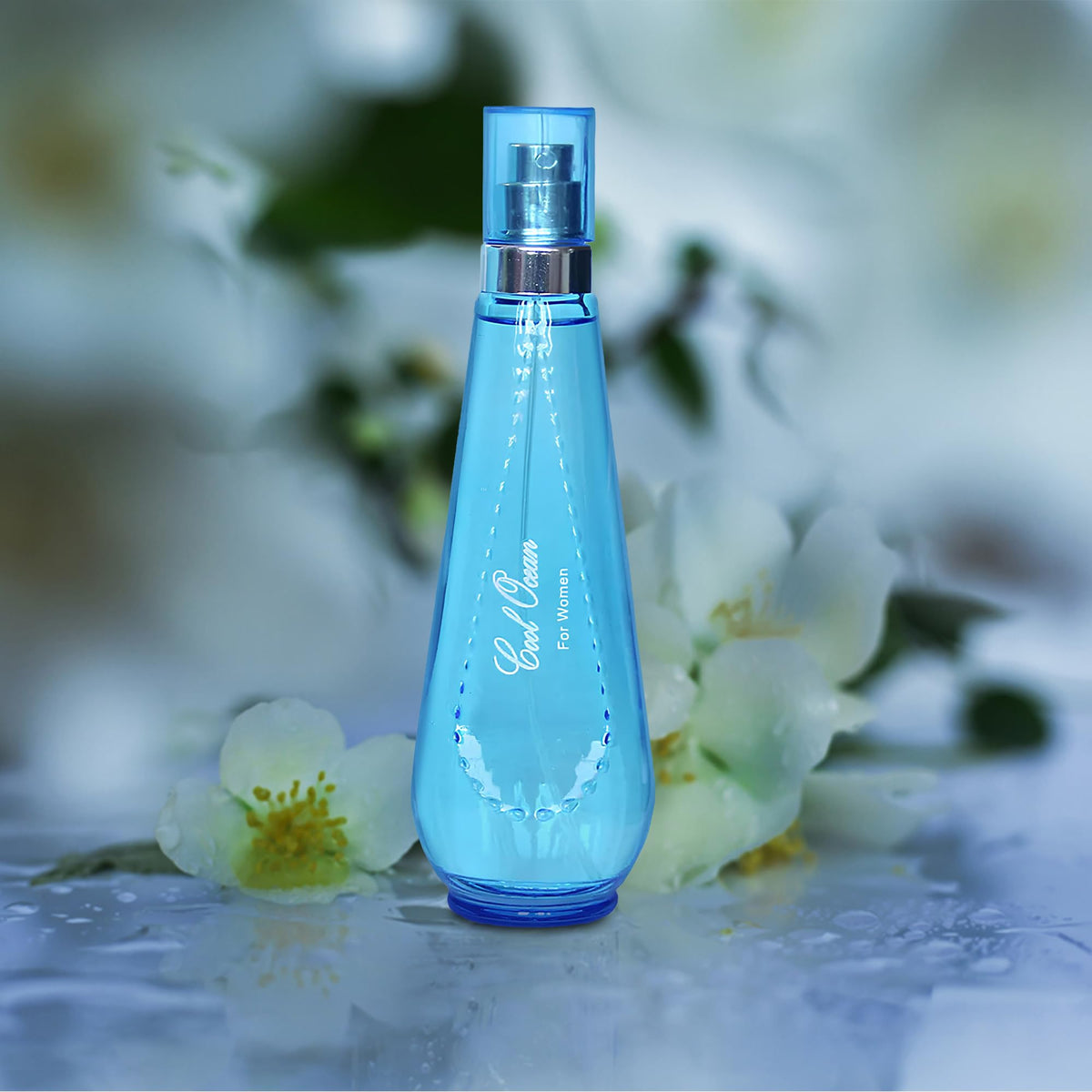A CENTER Cool Ocean floral notes display for an elegant daytime scent