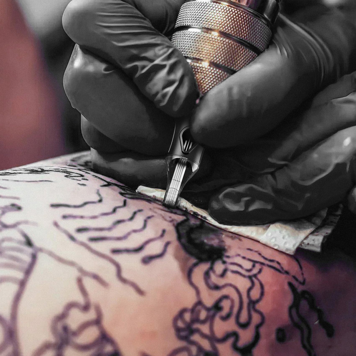 Ackbun 9RS needle close-up for shading and gradient work.