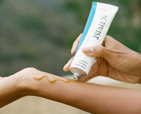 ACTIVIST Manuka Honey Mask label shows 850+ MGO certification