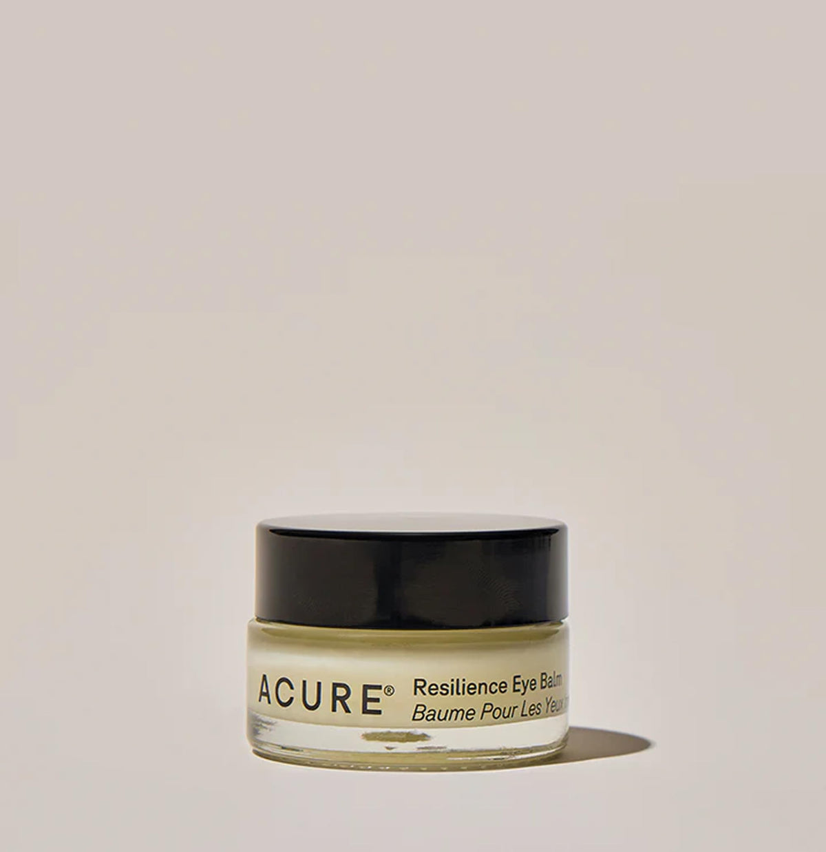 Encapsulated retinoid delivery targets fine lines with gentle firmness near the eye contour.