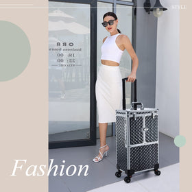 Adazzo in-use by nail technician during on-site service