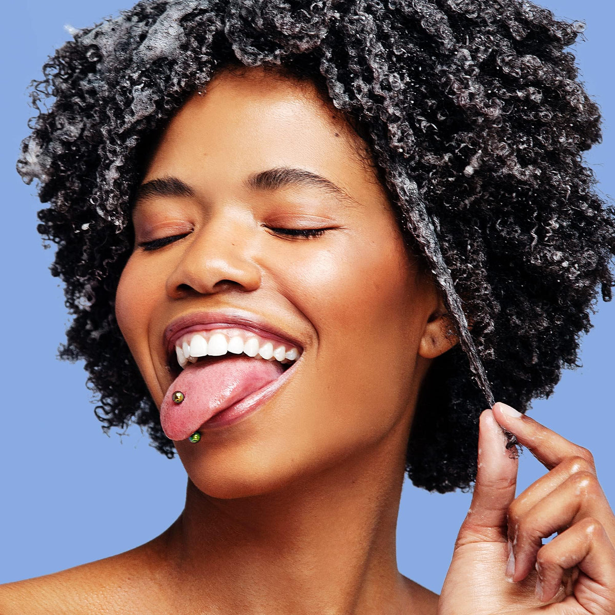 adwoa beauty Baomint shampoo scalp-refresh close-up emphasizing mint tingle and soothing feel.