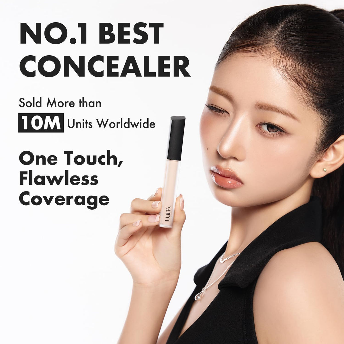 AEKYUNGLUNA LUNA under-eye swatch with brightening effect and smooth blend
