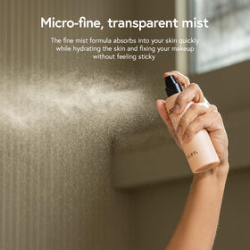 AEKYUNGLUNA LUNA transfer-proof finish keeps makeup in place all day.