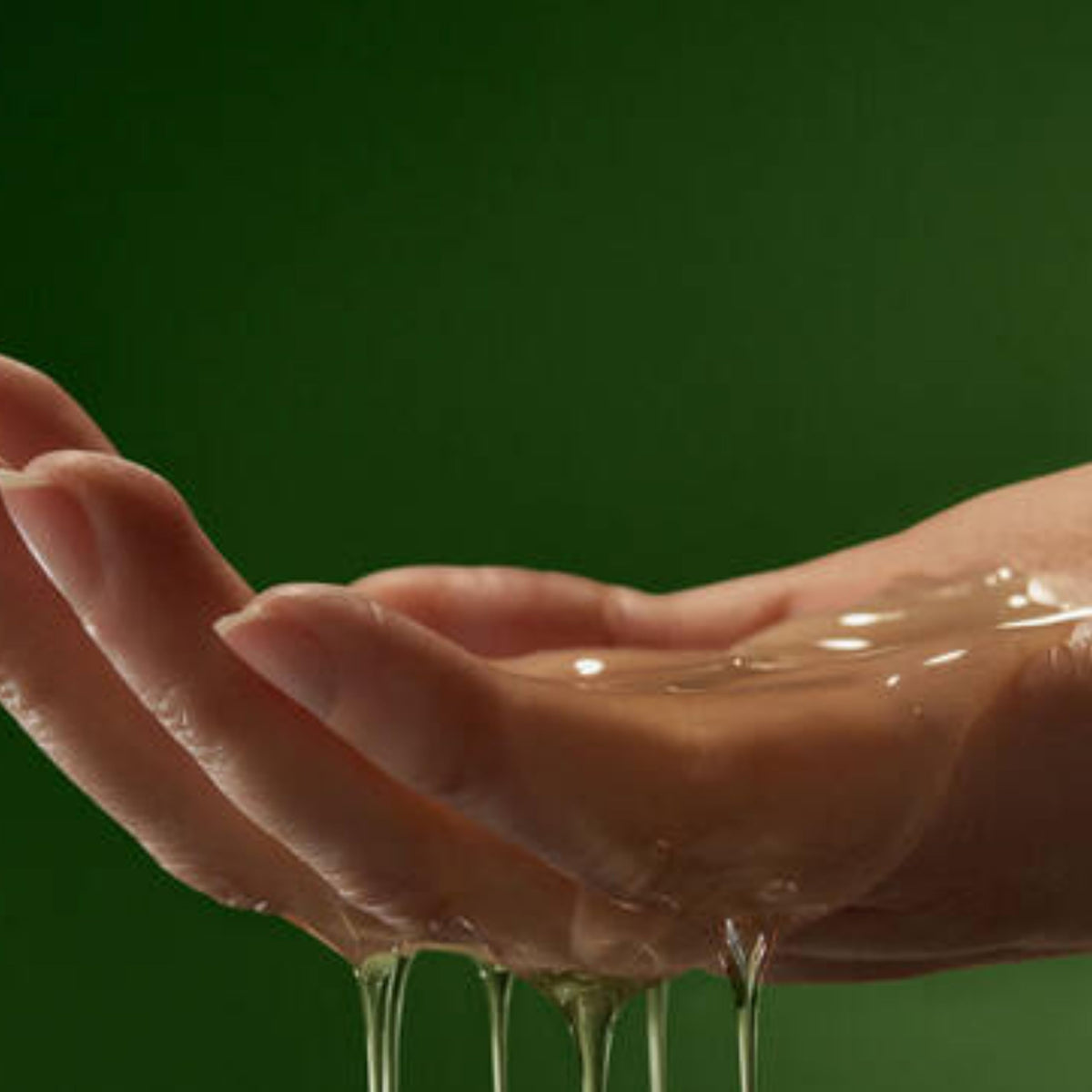 Morning bathroom routine with Aesop Geranium Leaf products