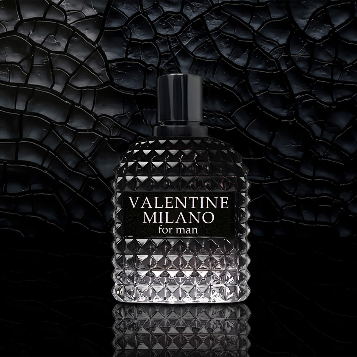 AFLUXE Vintage Hero bottle front highlights masculine elegance for daily wear.