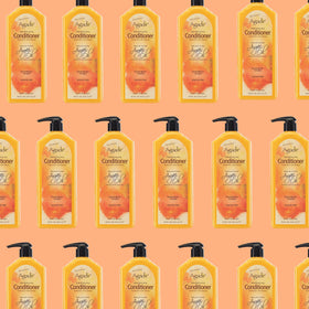 Agadir hair shows smoother, shinier finish after using Daily Moisturizing Conditioner.