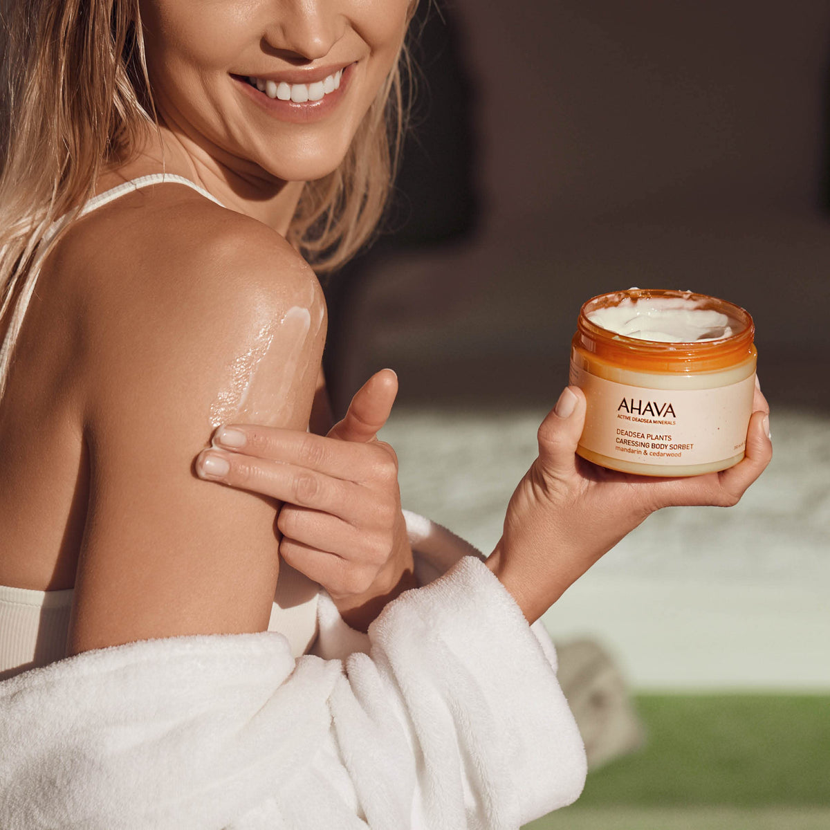 AHAVA Osmoter blend feature image illustrating mineral hydration support