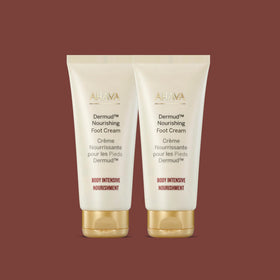 AHAVA Dermud Intensive Foot Cream texture close-up highlights creamy hydration for dry feet.