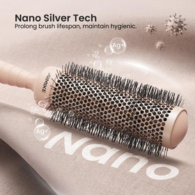 AIMIKE anti-static, wavy bristles grip hair for smoothing and curling.