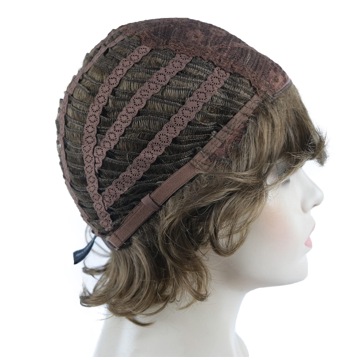 Aimole lightweight 125 g wig ideal for daily wear.