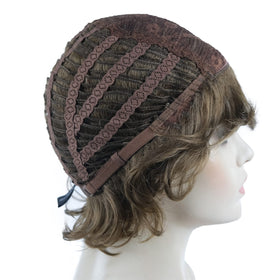 Aimole lightweight 125 g wig ideal for daily wear.