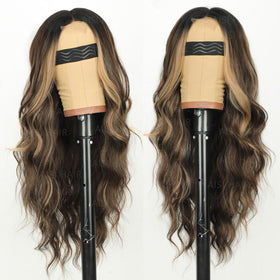 AISI HAIR mixed blonde wig with adjustable cap for a comfortable fit.