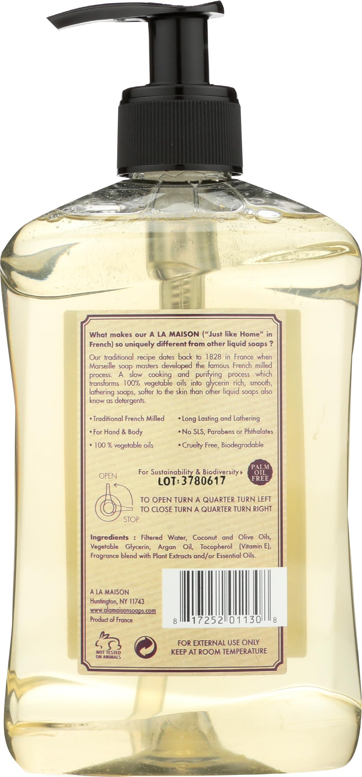 A LA MAISON Fig and Basil hand wash pump showcases natural fragrance