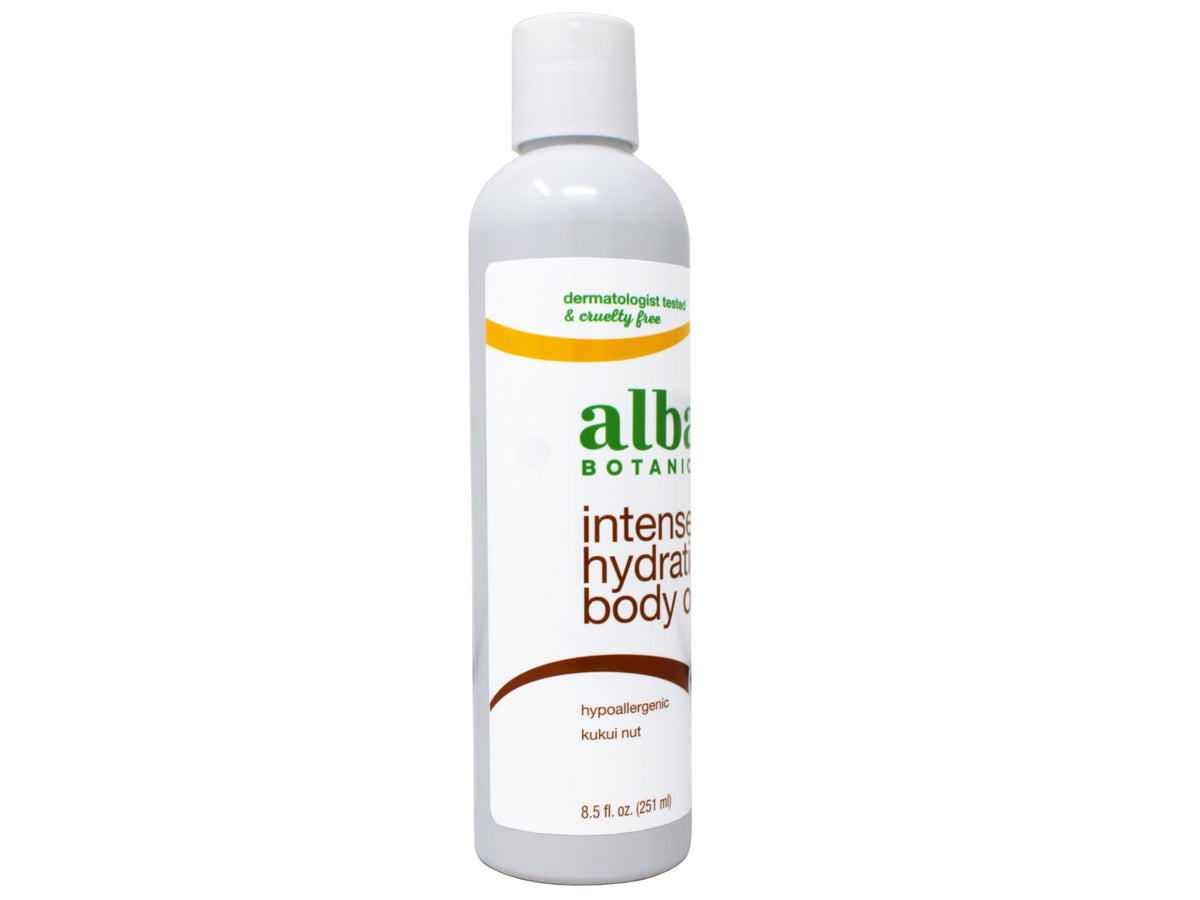 Sunflower, macadamia, and almond oils nourish skin softly