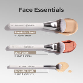ALBEAUT flat shader brush enhances eyeshadow color payoff.