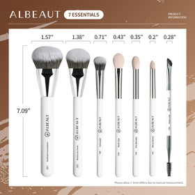 ALBEAUT travel bag keeps the brush set organized on the go.