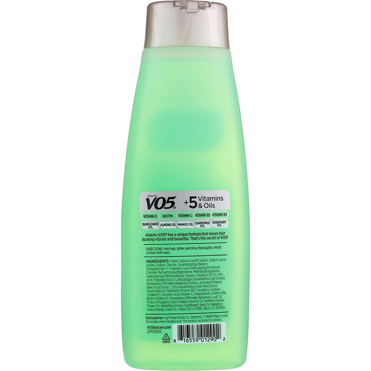 Foaming action with Alberto VO5 Kiwi Lime Squeeze on wet hair.
