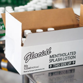 Alcolado Glacial Mentholated Splash Lotion massage enables muscle relaxation.