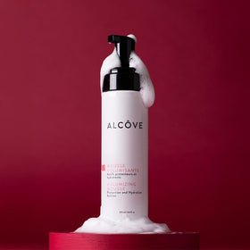 Alcôve Volumizing Mousse finished style shows boosted volume and hydrated shine.