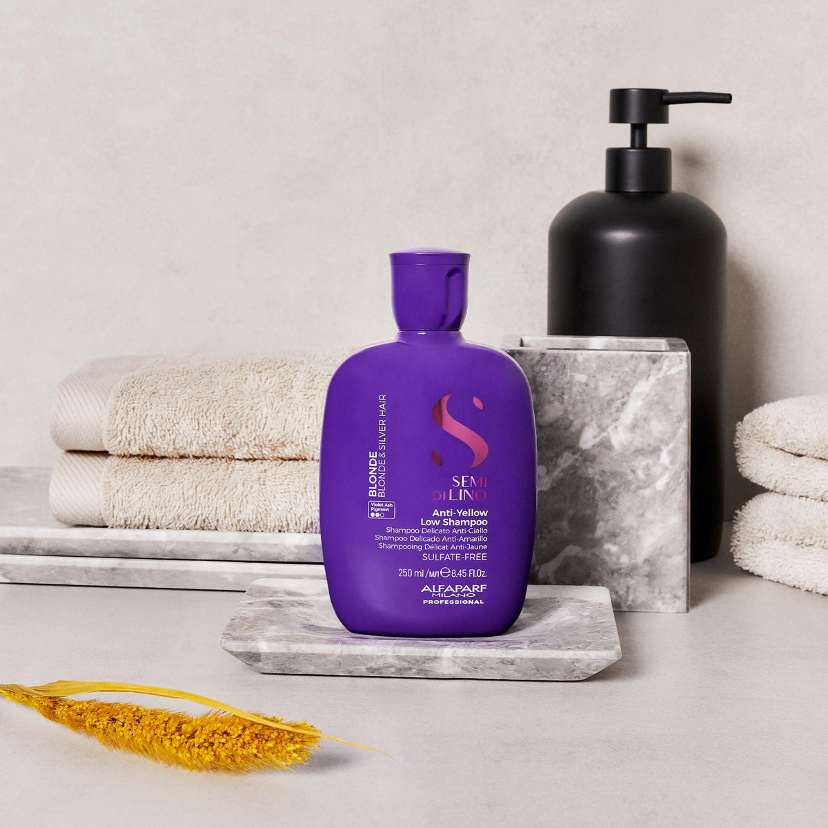 ALFAPARF Milano Semi di Lino Purple Shampoo dispensing for even application and tone maintenance