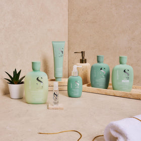 ALFAPARF MILANO bottle pour captures smooth foam and refreshing wash.