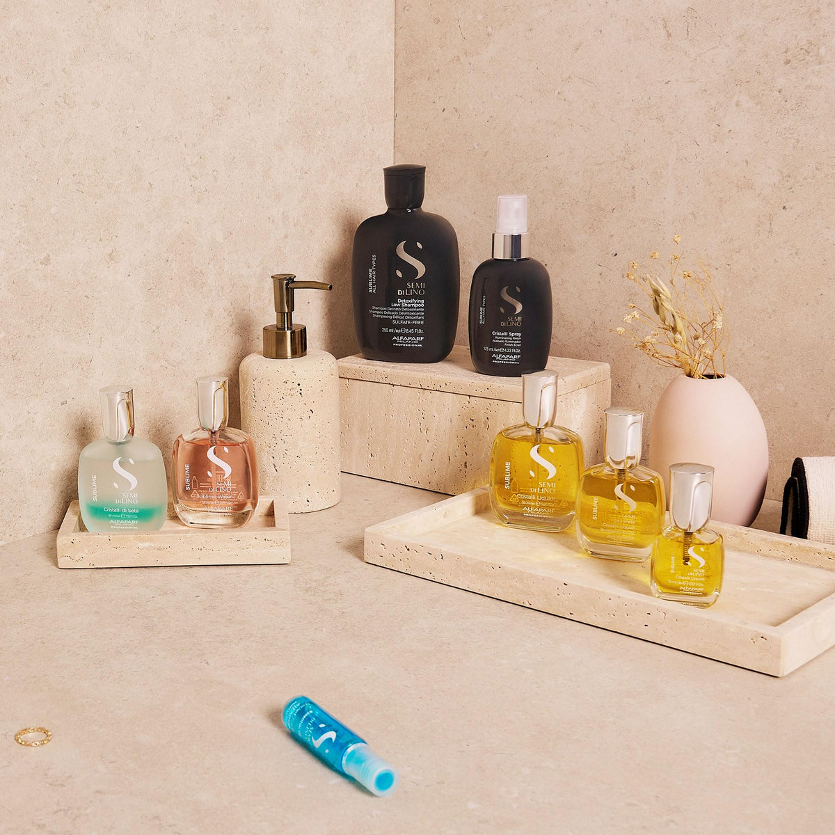 ALFAPARF MILANO Semi Di Lino Sublime vegan formula respects hair health.