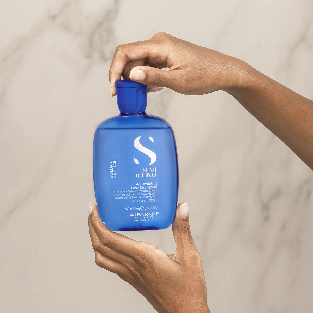 Alfaparf Semi Di Lino Volume hair when wet reveals root lift potential.