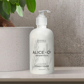 Alice + Co. pump bottle enables easy, mess-free application.