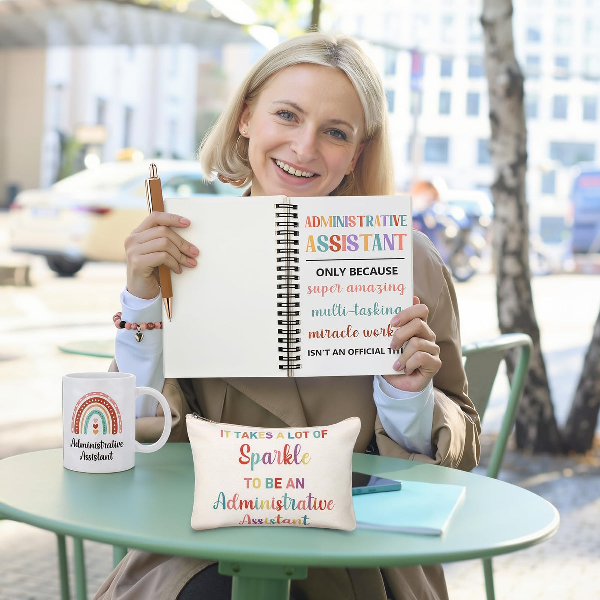 aliceset irregular badge clip, stylish organizer for ID cards and access badges.