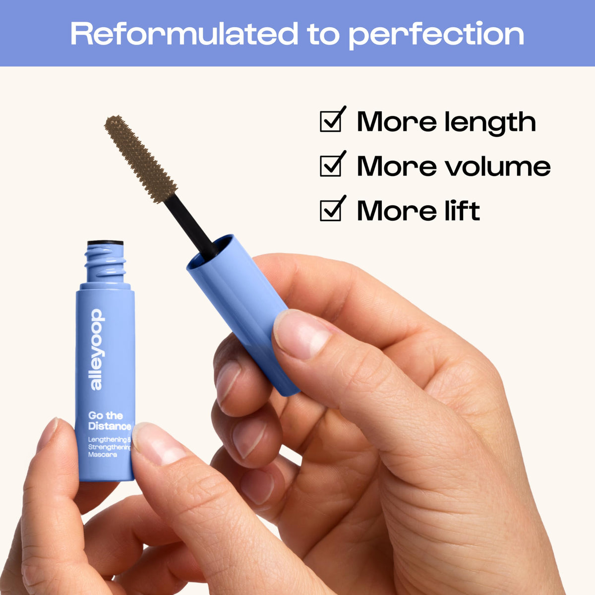 ALLEYOOP Tubing Mascara Brown apply-closeup – easy warm-water removal for gentle nightly routine.
