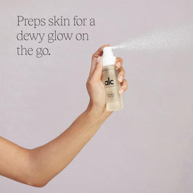 ALO Insta Glow Face Mist adds a fresh look to the face after application.