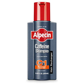 Alpecin C1 bottle with rich foam showing a refreshing cleansing experience for the scalp.