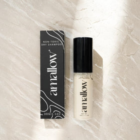Amallow essential oil blend provides a light, natural scent.