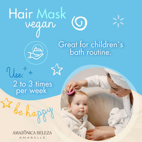 AMAZÓNICA BELEZA AMABELLE Jolly Kids applying mask on child hair for gentle nourishment