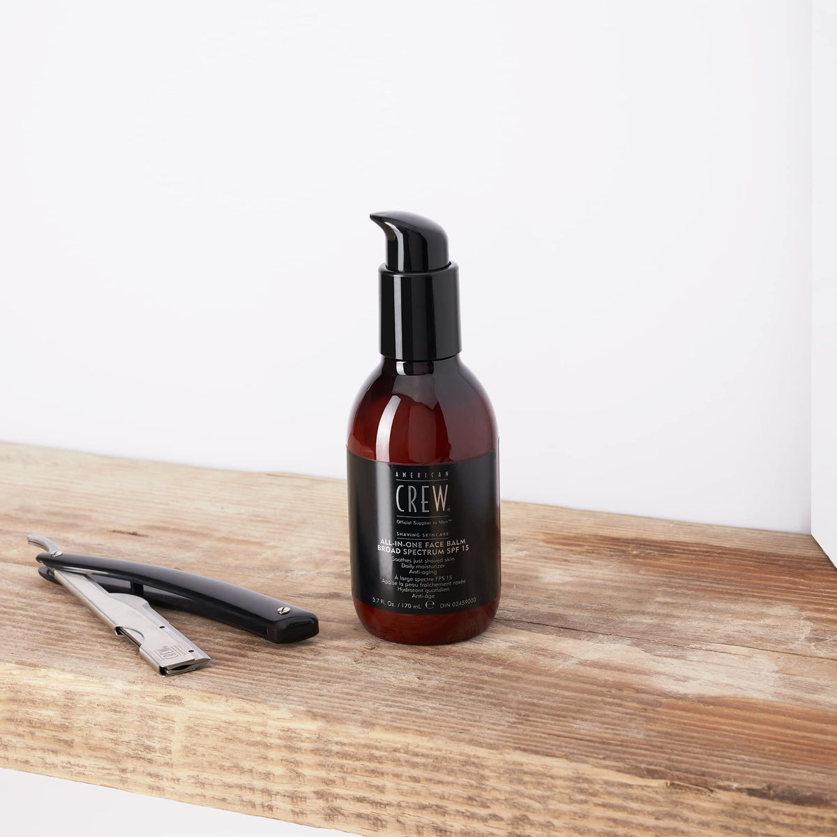 American Crew balm texture close-up for easy daily use.