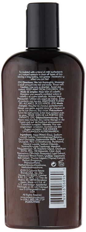 American Crew Daily Moisturizing Shampoo lather demonstrates mild cleansing for everyday care.