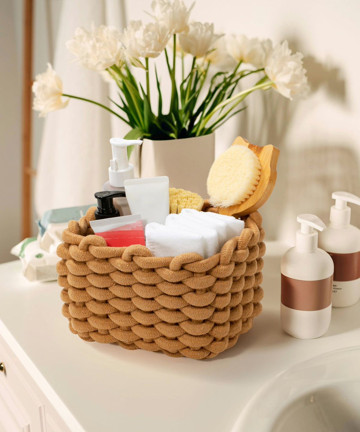 AmorousCat compact storage bin with reinforced base supports books and towels.
