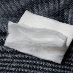 AMOZA packaging with Made in Japan stamp conveys trusted craftsmanship.